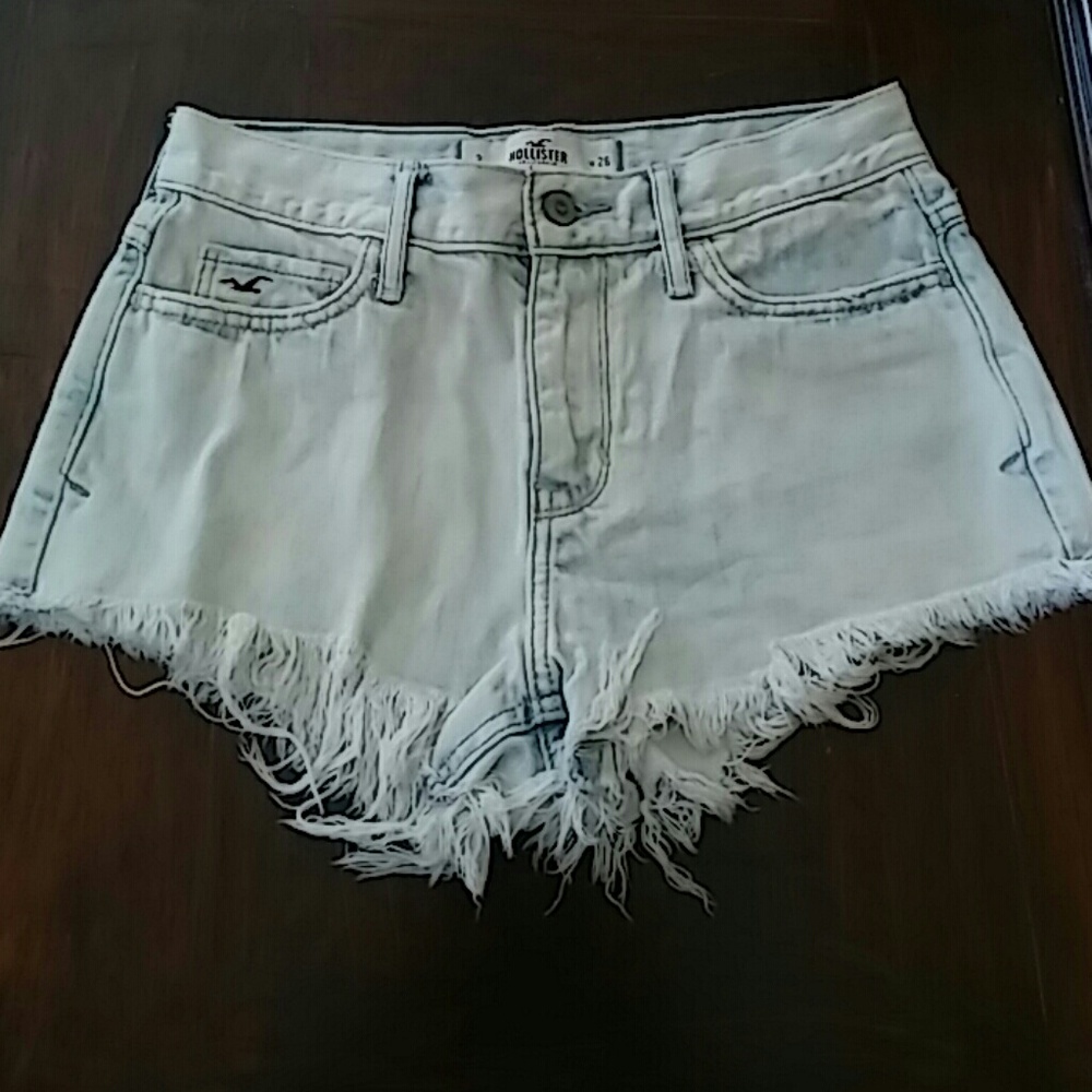 2/$20 Hollister California jean shorts. Size 3 w26
